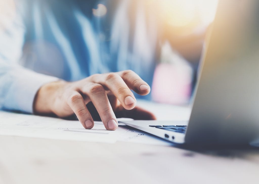 7 Mistakes You're Making on LinkedIn That Kill Your Brand Image