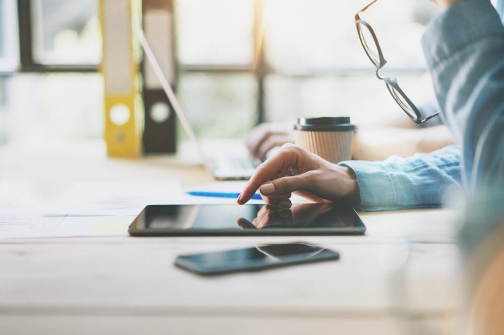 Should You Incorporate a Chatbot in Your Social Media Strategy?